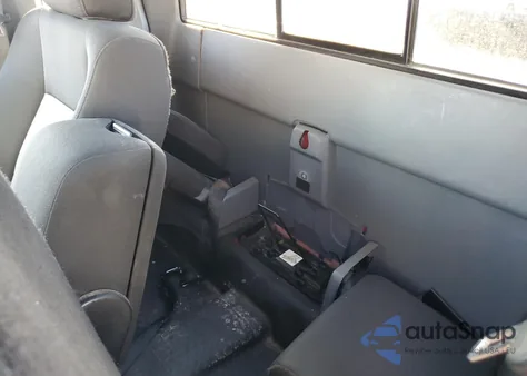 2011 Ford Ranger Super Cab z USA, uszkodzony, nr VIN 1FTLR4FE7BPB13161